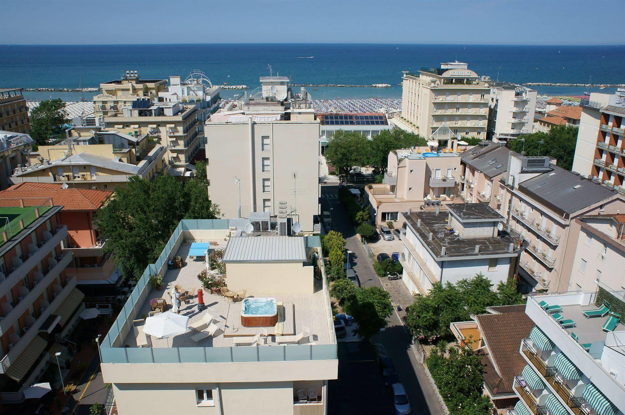 Hotel Esperia Cattolica Ngoại thất bức ảnh