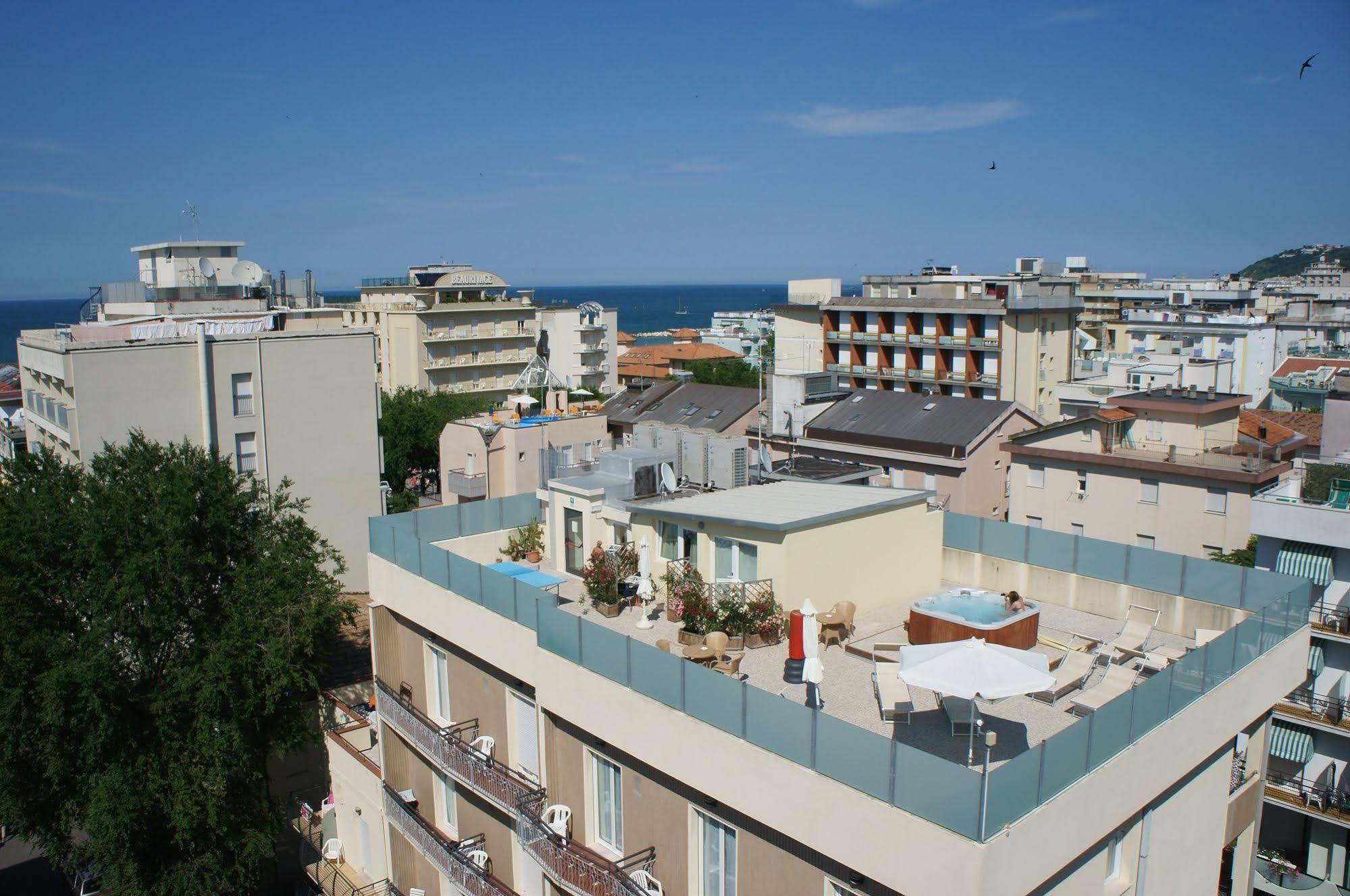 Hotel Esperia Cattolica Ngoại thất bức ảnh
