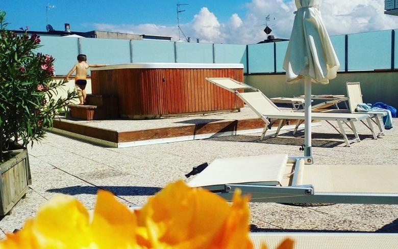 Hotel Esperia Cattolica Ngoại thất bức ảnh
